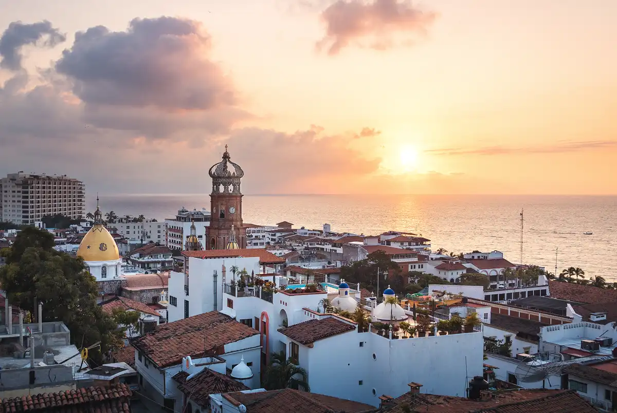 Panoramic-view-of-Puerto-Vallarta