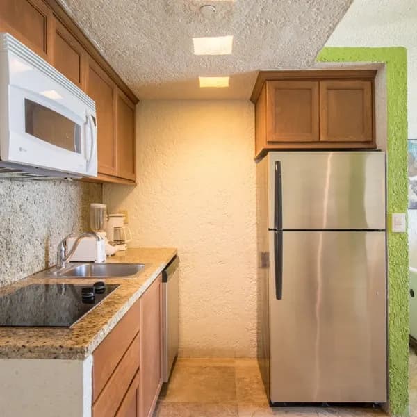 room-image-club-room-2